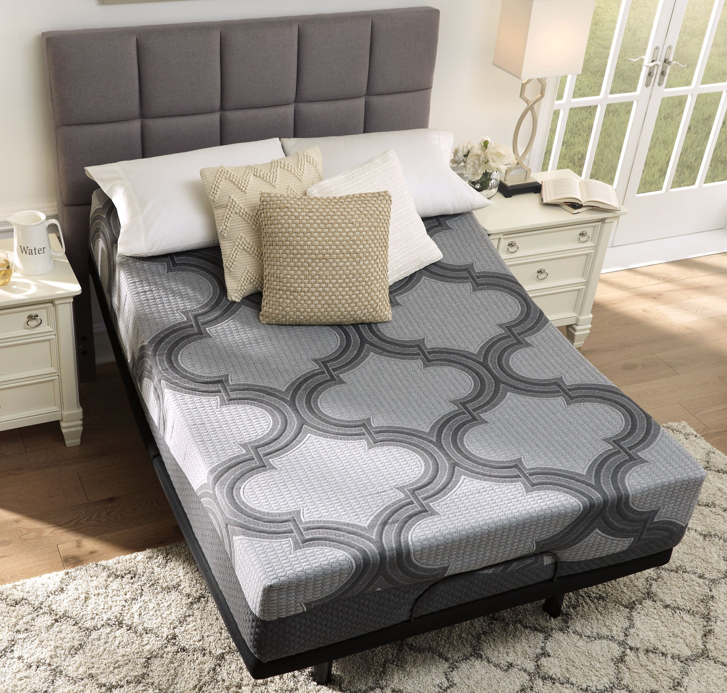 1100 Series - Hybrid Mattress, Adjustable Base